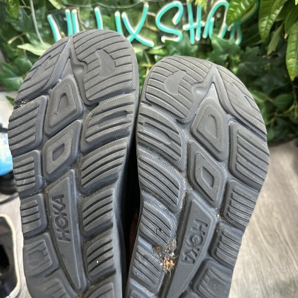 Sandals_&_Flip_Flops